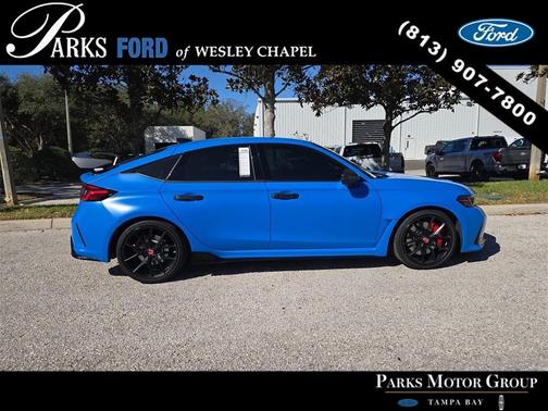 2023 Honda Civic Type R Base