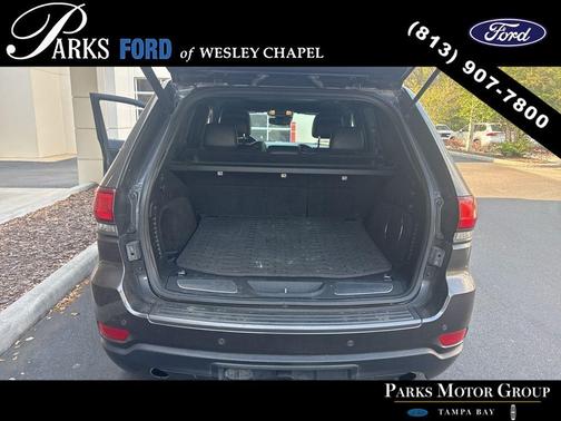 Granite Crystal Clearcoat Metallic 2019 Jeep Grand Cherokee Trailhawk