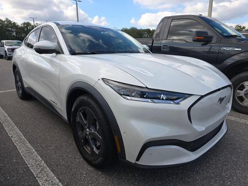 2021 Ford Mustang Mach-E Select