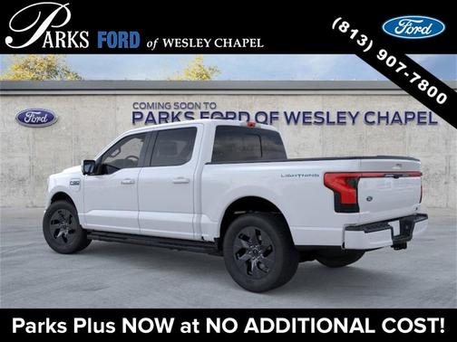 2025 Ford F-150 Lightning LARIAT