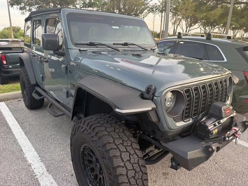Anvil Clearcoat 2024 Jeep Wrangler Sport