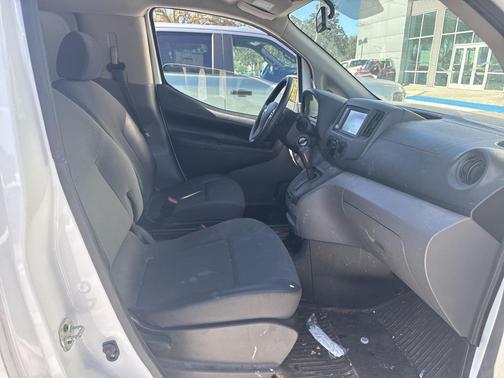 2021 Nissan NV200 SV