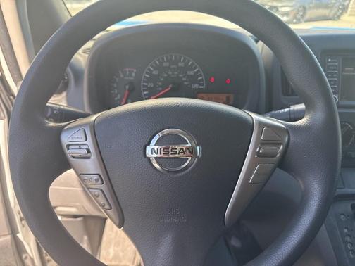 2021 Nissan NV200 SV