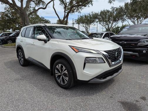 2021 Nissan Rogue SV