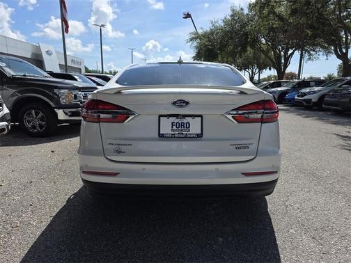 2020 Ford Fusion Hybrid Titanium