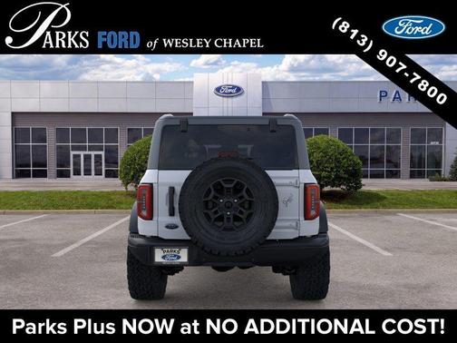 Oxford White 2026 Ford Bronco Badlands