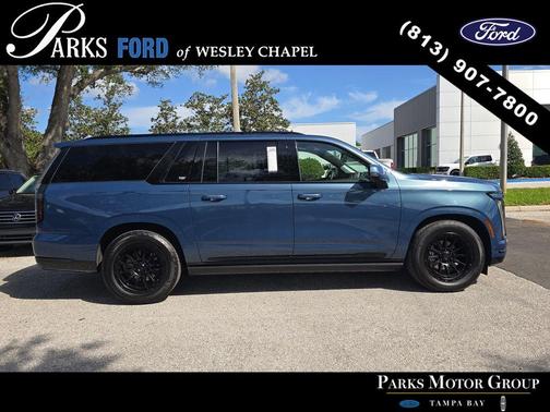 Deep Sea Metallic 2025 Cadillac Escalade ESV Sport Platinum