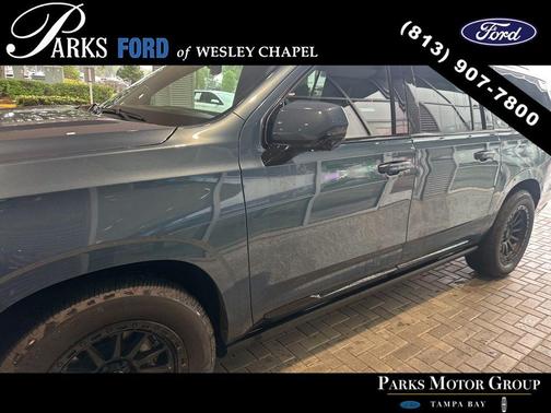 Deep Sea Metallic 2025 Cadillac Escalade ESV Sport Platinum