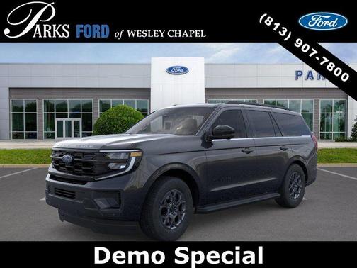 Dark Matter Gray Metallic 2026 Ford Expedition Active