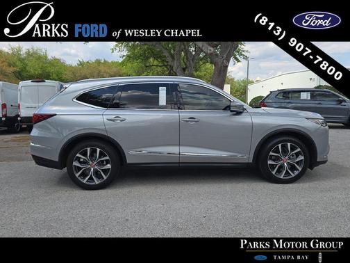 Silver 2023 Acura MDX Technology