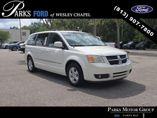 Stone White Clearcoat 2010 Dodge Grand Caravan SXT