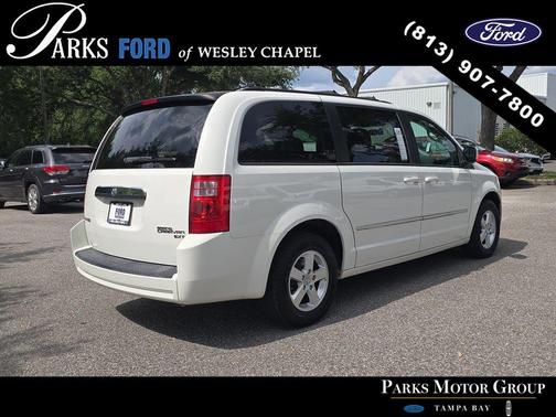 Stone White Clearcoat 2010 Dodge Grand Caravan SXT