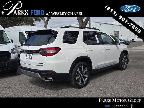 2024 Honda Pilot Touring