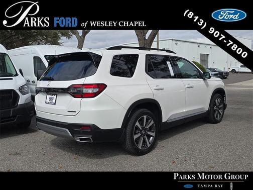 2024 Honda Pilot Touring