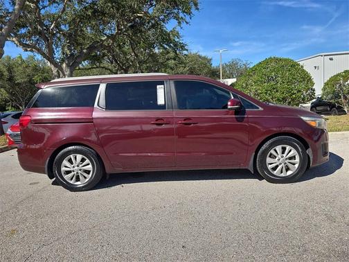 2017 Kia Sedona LX