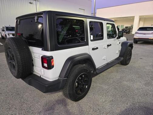 2018 Jeep Wrangler Unlimited Sport
