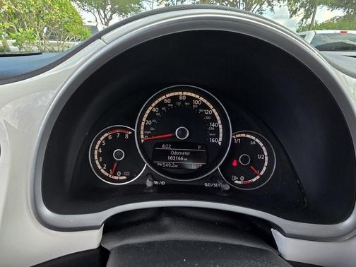 2013 Volkswagen Beetle 2.5L