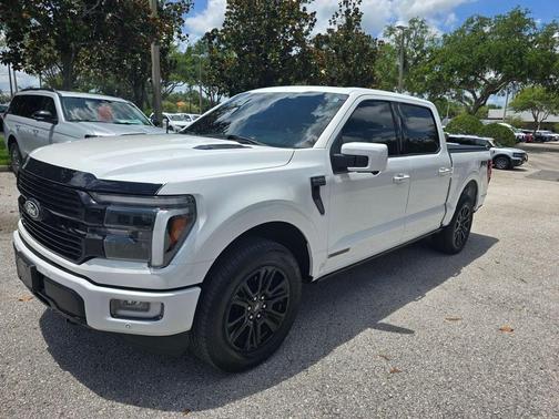 White Metallic 2024 Ford F-150 Platinum
