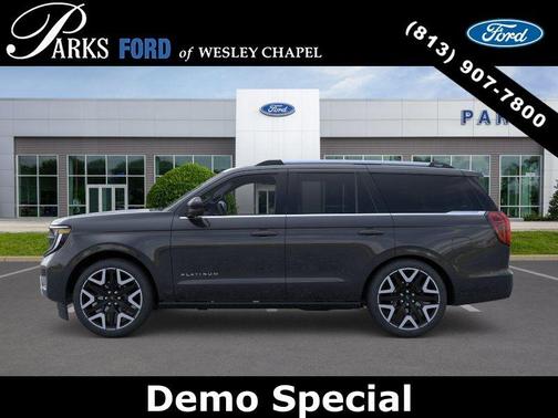 Dark Matter Gray Metallic 2026 Ford Expedition Platinum
