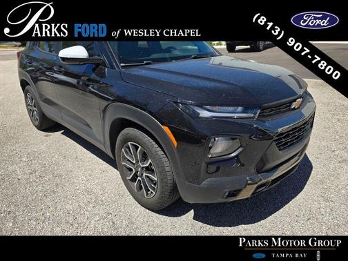 Mosaic Black Metallic 2023 Chevrolet Trailblazer ACTIV