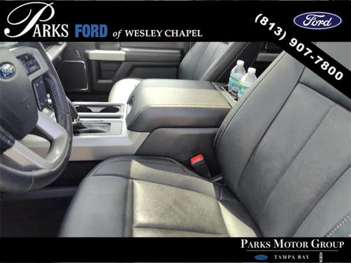 Photo 4 of 5 of 2020 Ford F-150 Lariat