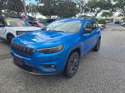 2021 Jeep Cherokee Latitude Lux