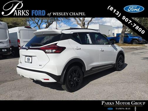 2024 Nissan Kicks SR
