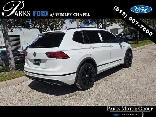 2021 Volkswagen Tiguan 2.0T SE R-Line Black