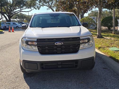 2023 Ford Maverick XL