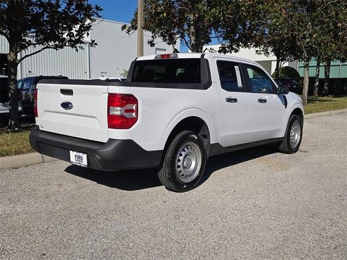 2023 Ford Maverick XL