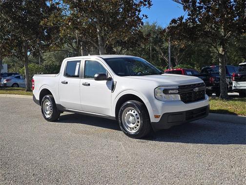 2023 Ford Maverick XL