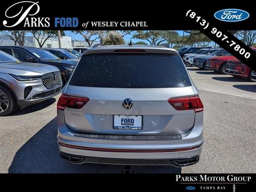 2022 Volkswagen Tiguan 2.0T SE R-Line Black