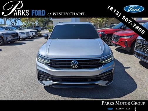 2022 Volkswagen Tiguan 2.0T SE R-Line Black
