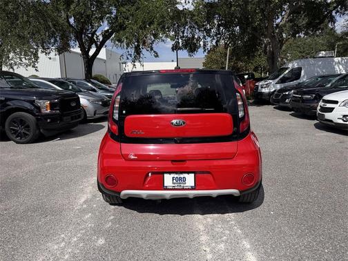 2019 Kia Soul +
