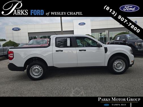 Oxford White 2023 Ford Maverick XL