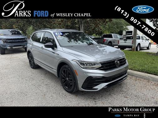 2022 Volkswagen Tiguan 2.0T SE R-Line Black