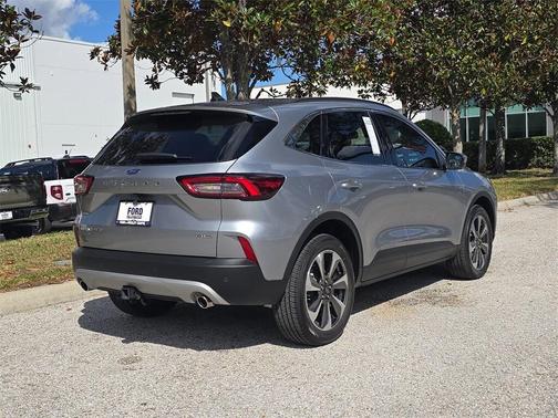 2023 Ford Escape Platinum