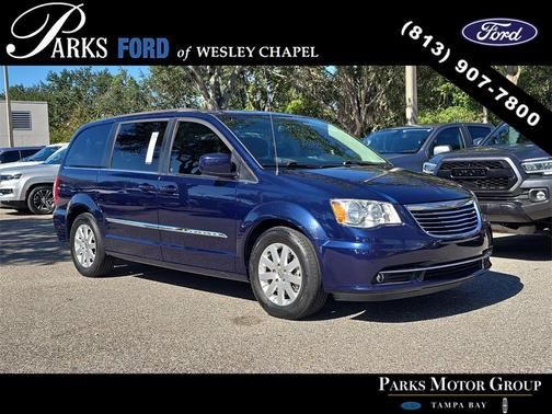 2015 Chrysler Town & Country Touring