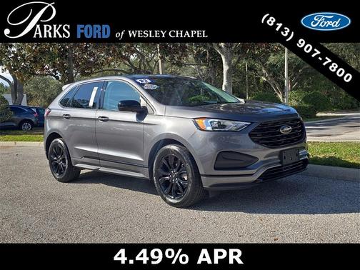 2022 Ford Edge SE