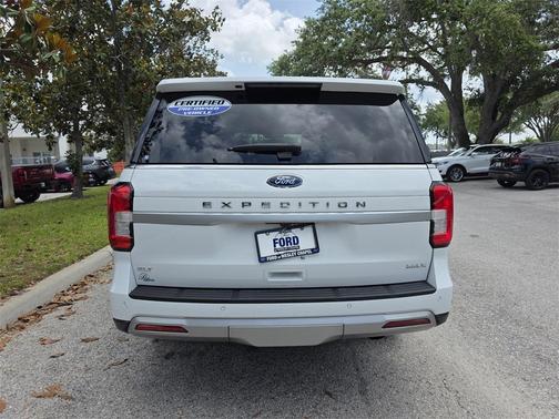 2024 Ford Expedition Max XLT