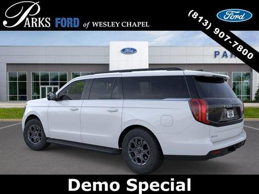 Oxford White 2026 Ford Expedition Max Active