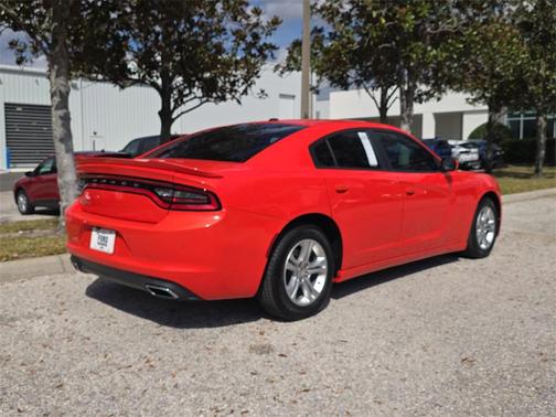 2017 Dodge Charger SE