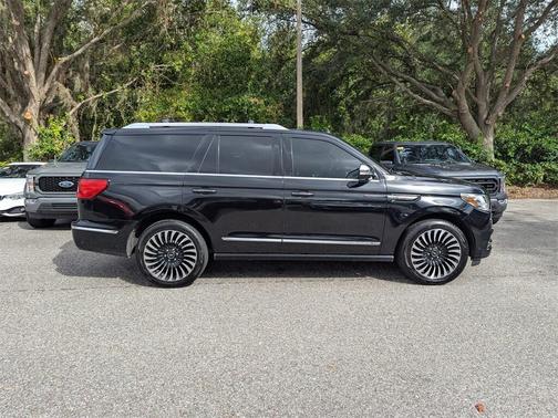 2020 Lincoln Navigator Black Label