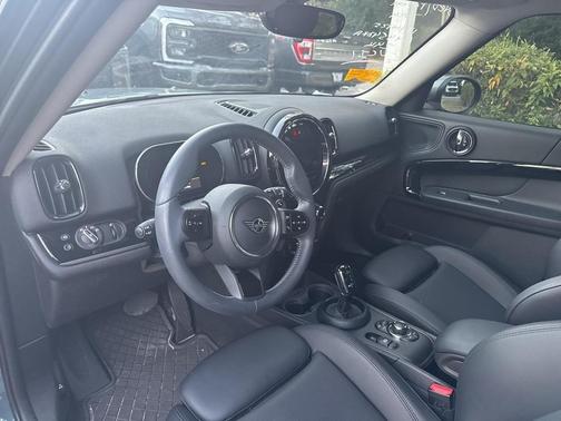 2024 MINI Countryman Cooper S