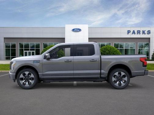 2025 Ford F-150 Lightning Platinum