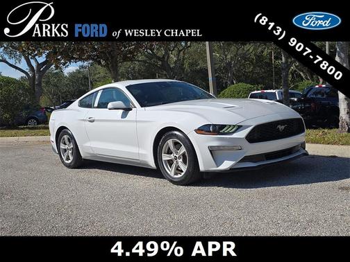 2021 Ford Mustang EcoBoost