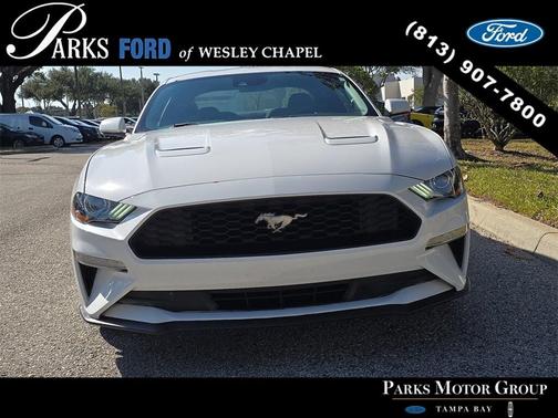 2021 Ford Mustang EcoBoost