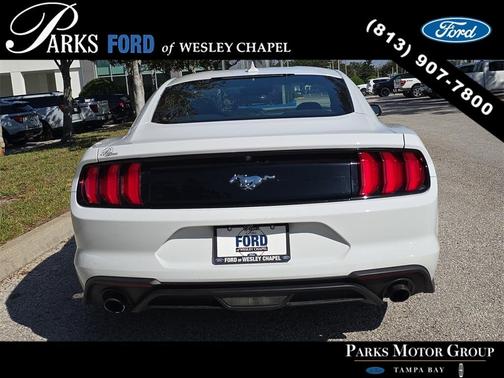 2021 Ford Mustang EcoBoost