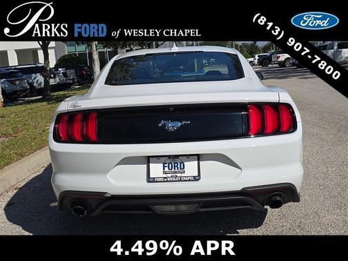 2021 Ford Mustang EcoBoost