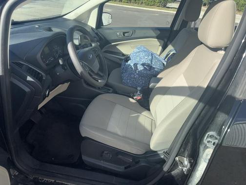 2018 Ford EcoSport S